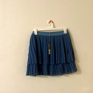 Tiered pleated skirt